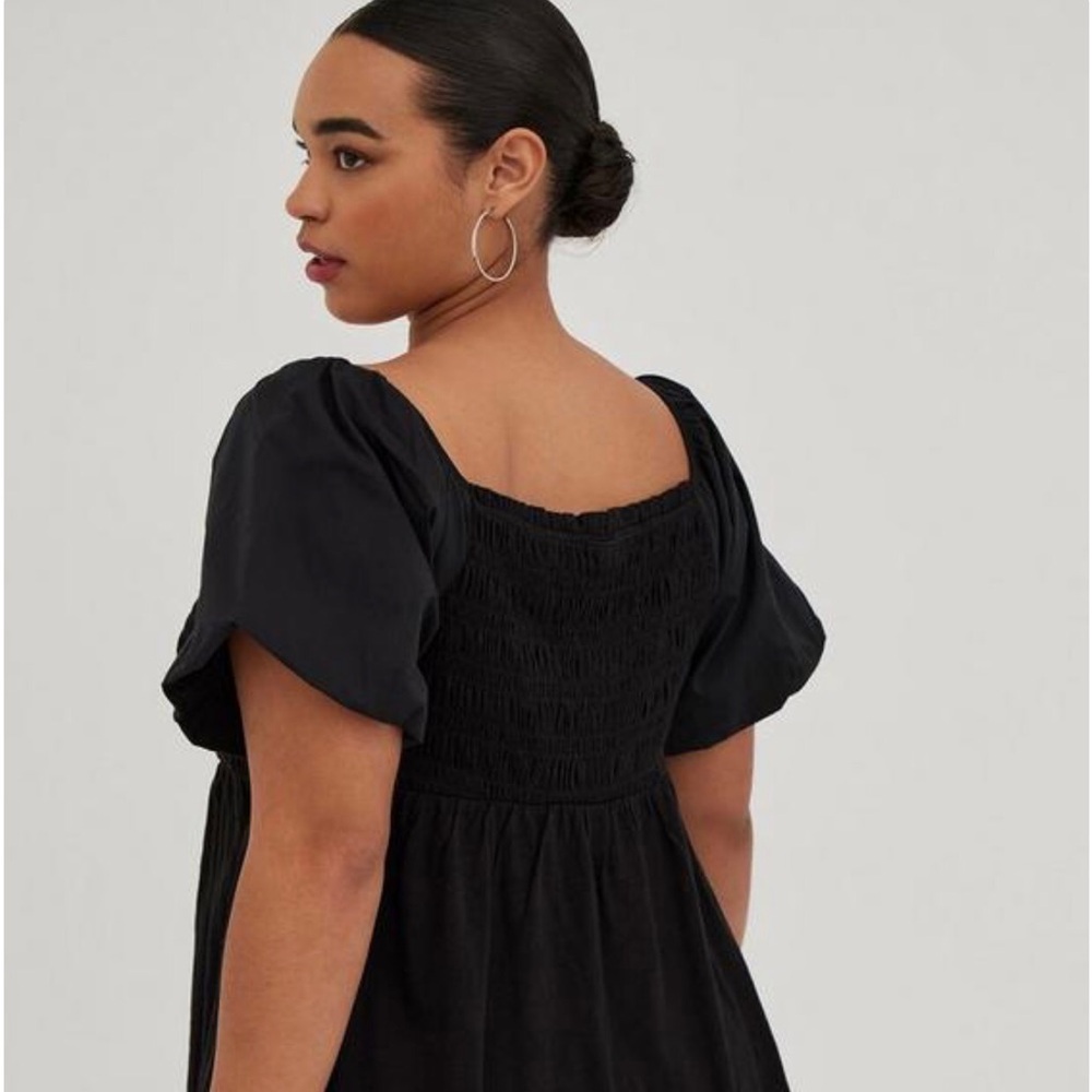 NWT Smocked Bodice Puff Sleeve Top size 3X